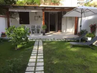 Orange house - oasis of peace in the historic center Hotels in Naples