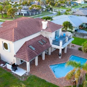 Beachy Places, Hot tub, Pool, Beach