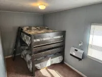 Cozy Isle Cabin