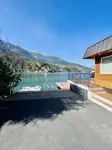 Dreamlike Lakefront Cabin on Lake Sutherland