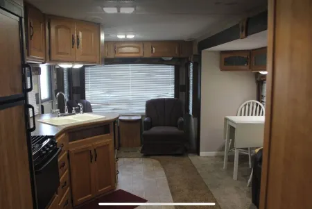 RV Campsite #1 - Close to beach. 2 night min. Отели рядом с достопримечательностью «Port Bolivar»