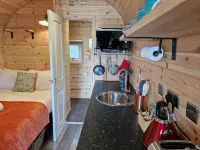 Rowan Gorgeous Glamping Hideaway Hotels in Garve
