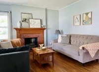 Green Roof Inn | Centrally Located 2BR/1BA Home