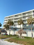 Top floor oceanfront condo