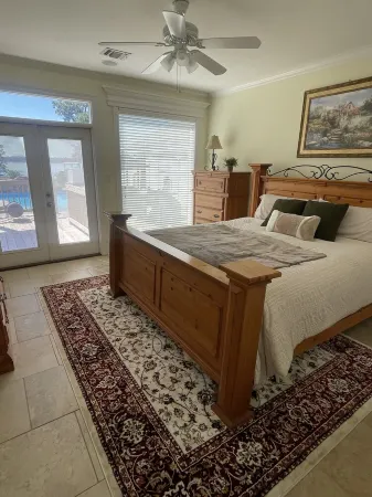 Poolside Paradise on Cross Lake