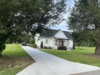 The family friendly, easily accessible new Peacefulside Retreat! Ξενοδοχεία στην πόλη Townsend