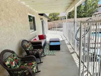 Desert Oasis with a star-gazing meditative & peaceful experience for the family.