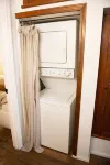 The Farmhouse Loft "Greene County's Guesthouse" 캐럴턴 호텔