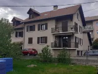 Appartement RDC De63 m² , 4 Pers à 2 pas des Commerces et Parcs de Loisir Hotel di Gap