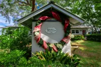 Niceville FL WATERFRONT Captain’sQuarters on the Choctawhatchee Bay