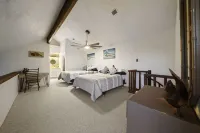 Beach Front Getaway with Amazing Views