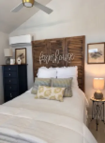 Cottage at Hilltop Estates