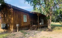 Kara Creek Ranch - 2 Bedroom Cabin with Kitchenette #3 Hotels near Devils Tower National Monument