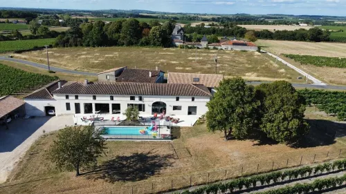 Magnifique Maison DE Campagne AU Milieu DES Vignes Avec Piscine
