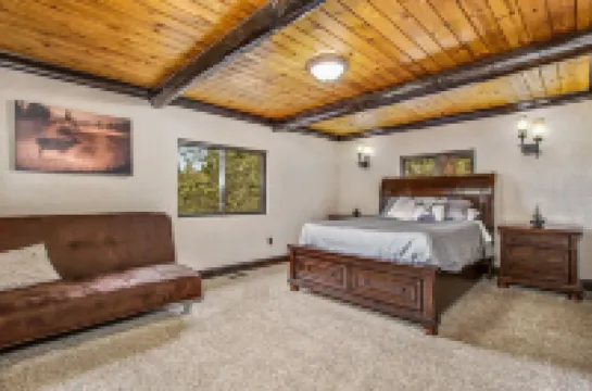 Feels Like Home Cozy Cabin