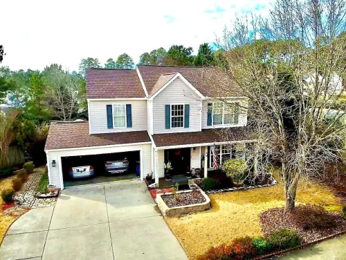 2,300 Sqft 2 Story Home With 3 Bedrooms 21/2 Bathrooms in Apex North Carolina