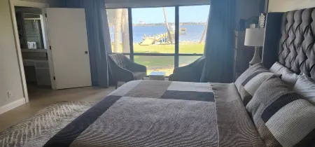 Riverfront Oasis - Family Friendly