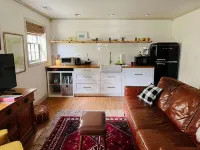 Steps to Lane and VT Campus Cozy 2 Bed/2 Bath Blacksburg Apartment