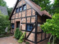 Fachwerkhaus in Ruhiger Umgebung in Direkter Nähe zum Dümmer See