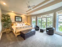 Porto Cima Exclusive Luxury Mansion! Private Pool! Master Spa Hot Tub! Game Room