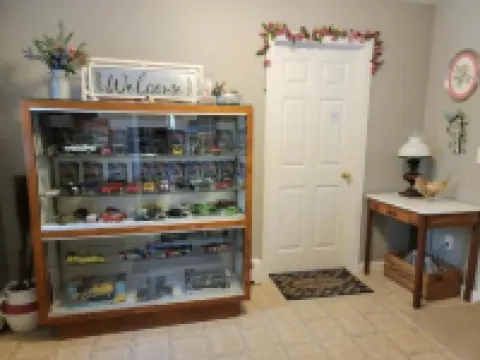 Elegant Lodging in the Woods ~ Privacy & Comfort! Your Home Away from Home!