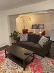 Downtown!  Great neighborhood!  Walk everywhere downtown! - Apartments