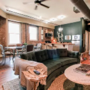 Southside Condo in the Thick of It, Sleeps 4