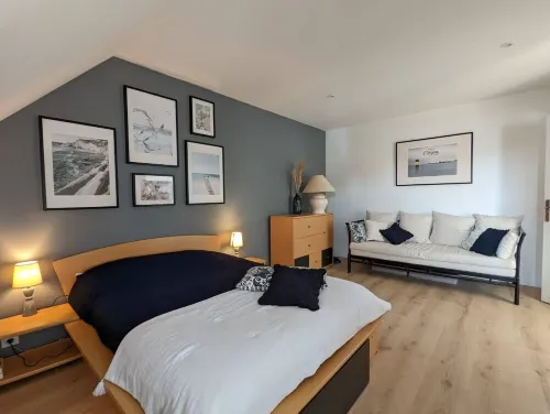 Spacious house 200m from Lilia's beaches & restaurants
