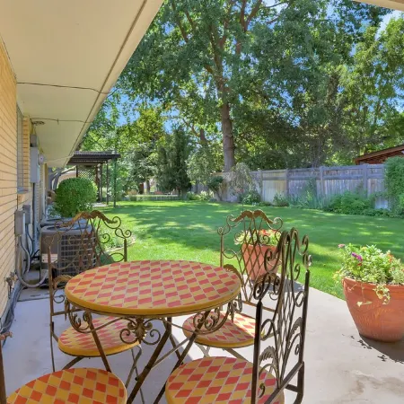 Beautifully updated. Convenient central Boise location