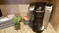 🌟Lakeside Getaway Luxury Waters Condo @HSB Resort Near Yacht Club Pool HotTub🌟