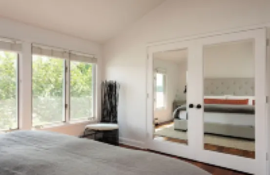 Hudson River Waterfront/Hits 2 Miles Away/Spec Views/Pool/Stars/Deck/Private