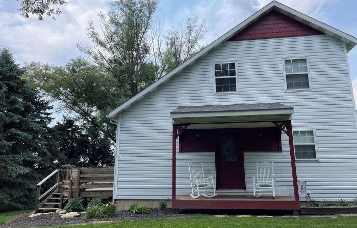 Our Farmhouse Only 8 Miles from Luke Bryan Concert Venue for September 19!