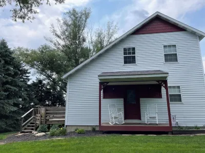 Newly renovated farmhouse in beautiful country setting close to Purdue
