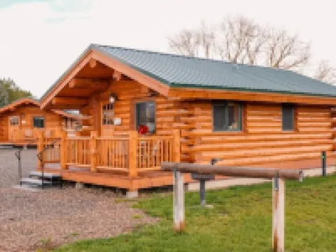 The Bighole Cabin at J&J Cabins Hotels in Lemhi County