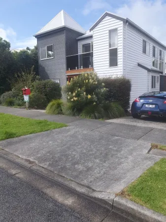 11A Seaview. Ocean and Otway Ranges views. Close to beach. Pet friendly. Отели рядом с достопримечательностью «Аполло Бэй»