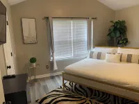 Cozy Family Home, Owners Suite near I-675, I-75 & I-285, I-20 & Atlanta airport Hotels near Clayton State University
