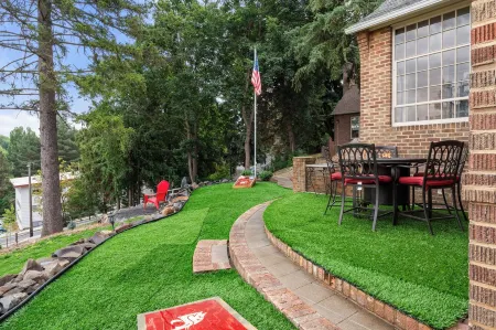 Historic WSU Drucker House-1/2 Block From Campus on College Hill