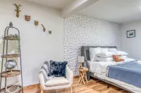 Lake View Luxury - Paddle boards - Firepit - Fish, Hike, Ski. Montana Paradise!