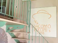MANDOLATA - cottage with garden, shared pool, private veranda Hotels in Gallicano
