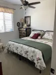 Lakeside 1 Bedroom Apt w/ living room, kitchenette and laundry