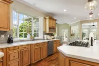 Luxury 5 Bedroom 4.5 Bath Dream Estate with Resort-like Pool In Wine Country