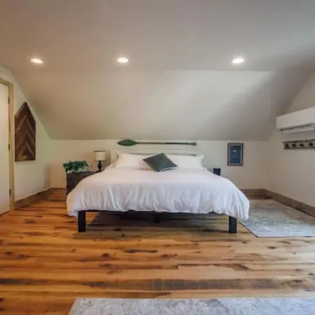 Cozy Sanctuary/Dwtn Franklin Studio w Priv Entry