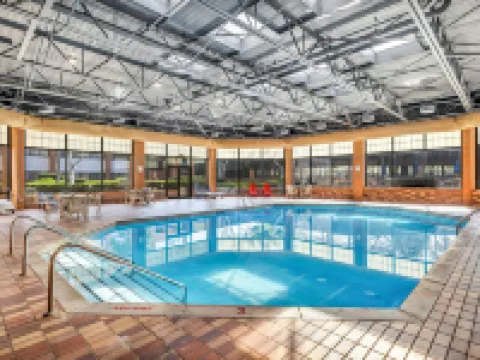 Delta Hotels Mount Pleasant Hotels in Racine