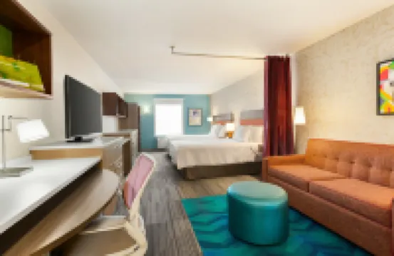Home2 Suites by Hilton Portland Airport or
