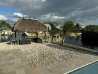 Amazing Pool & Canal Ground Level Home, Ocean access