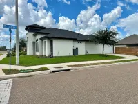 3-bedroom home with awesome amenities!