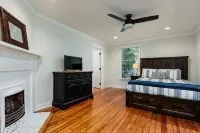 Historic Cottage in the heart of Pinehurst Village