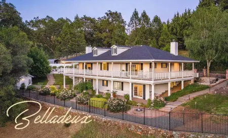 Tranquil & clean 5-acre getaway