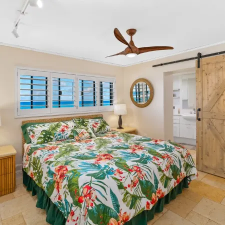 Kuhio Shores Oceanfront Corner Unit