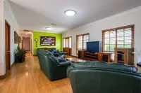 'Nuallen House' Glen Innes - พร้อมWifi